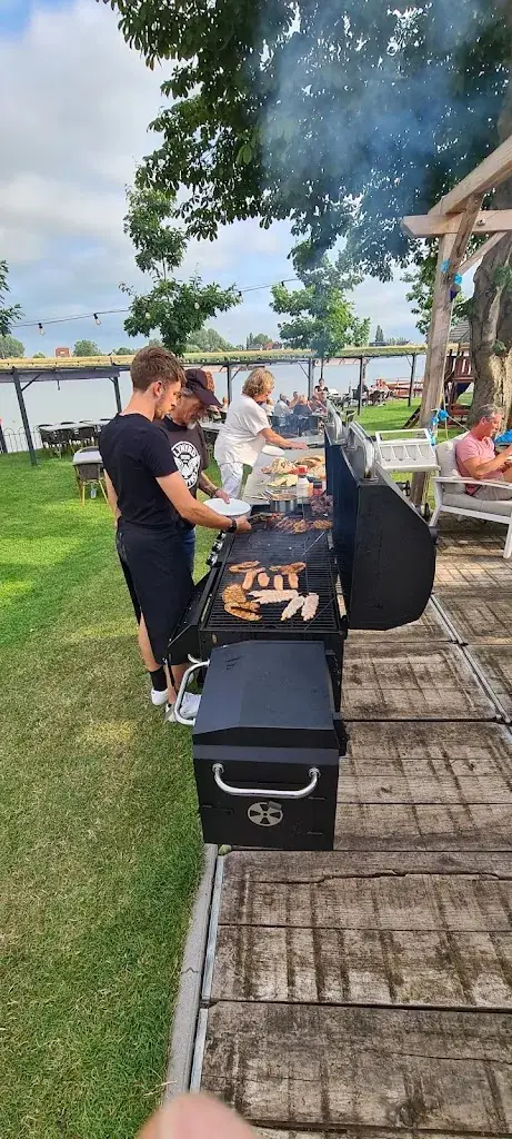 Tamara Van Dijk_Eetcafé het Gebouw_Ammerstol_review