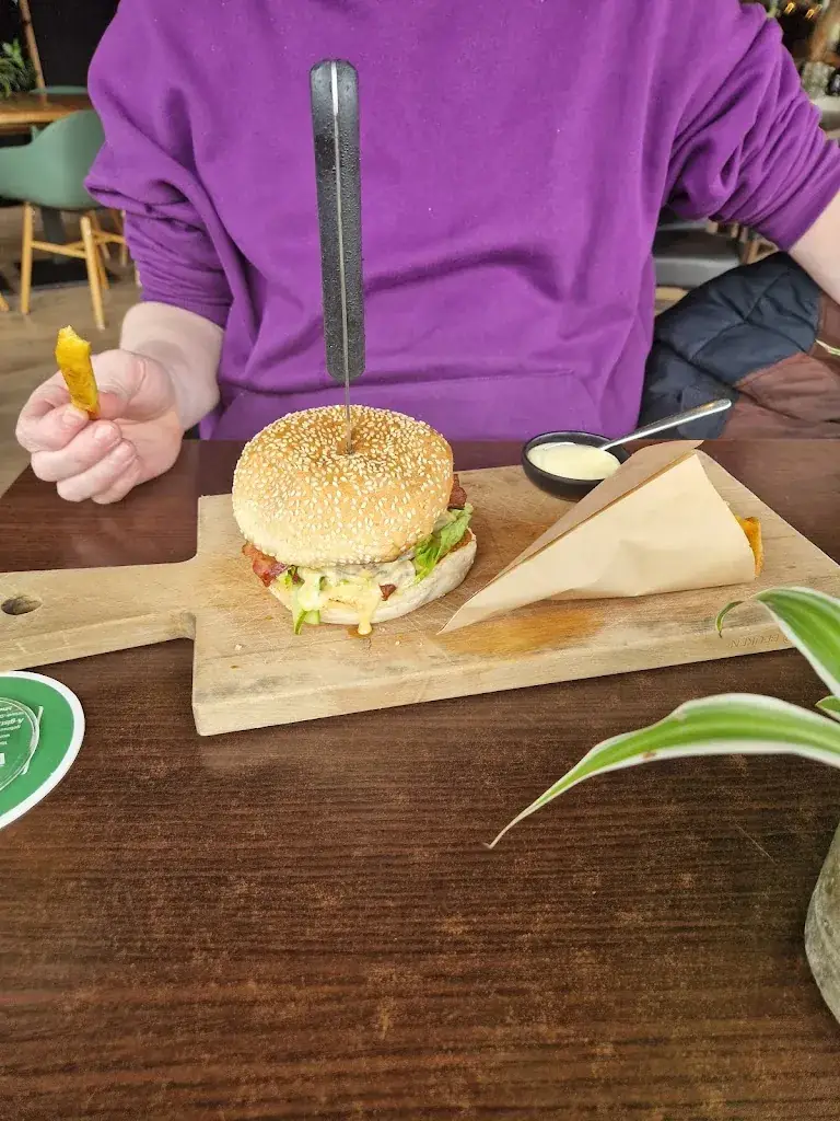 sidi baya (Livinghkm)_Aan de Dijck_Bergambacht_review