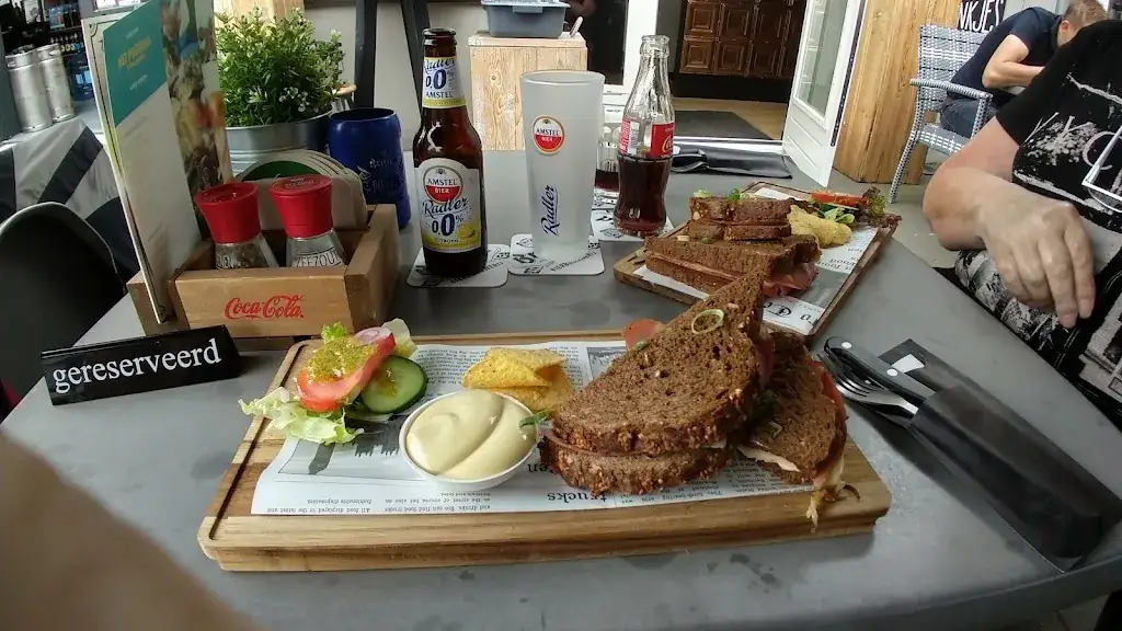 Menu_Het Posthuijs eten & drinken_Groot-Ammers_immagine_9