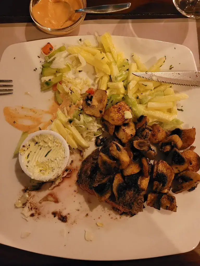 Menu_Restaurant Charly_Wierden_image_2