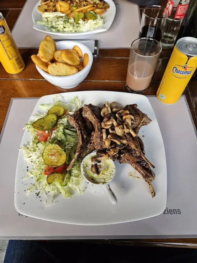 Menu_Restaurant Charly_Wierden_image_6