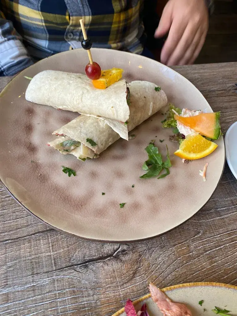 Jonatan R_DieVers Koffie en Lunch_Wierden_review