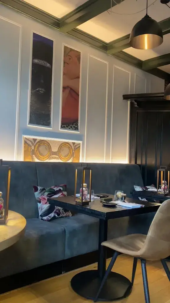 Ellen Jinayon_Restaurant Robuust Vollenhove_Vollenhove_avis