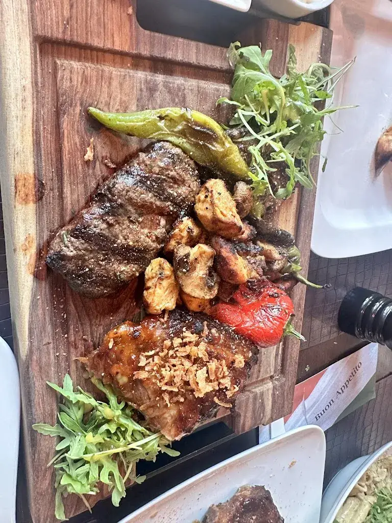 Menu_Grillhouse & Pizzeria LA ROZ_Vollenhove_image_7