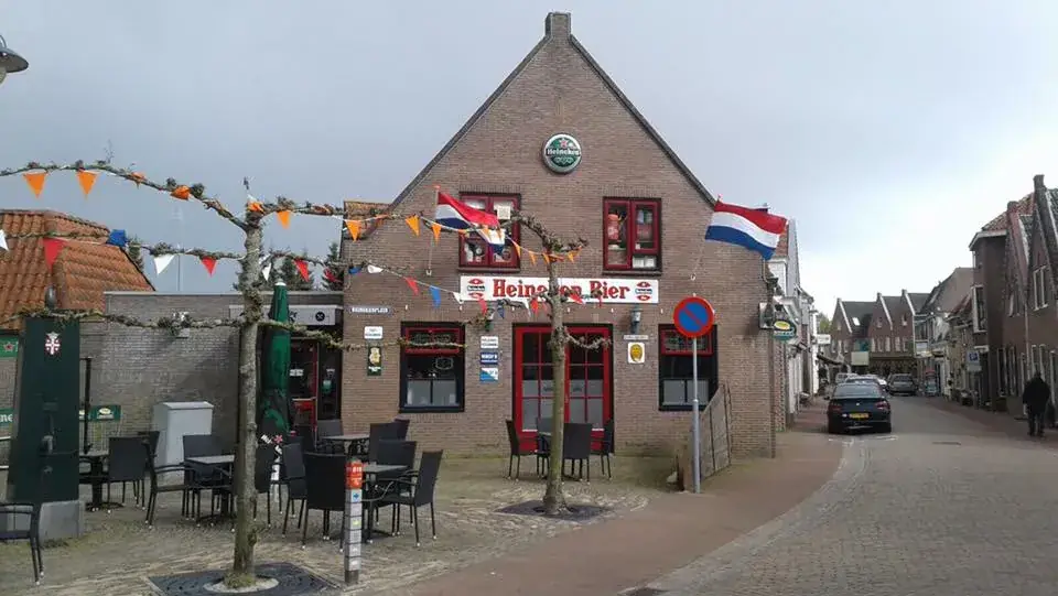 Cafe de Doppe restaurant in Vollenhove