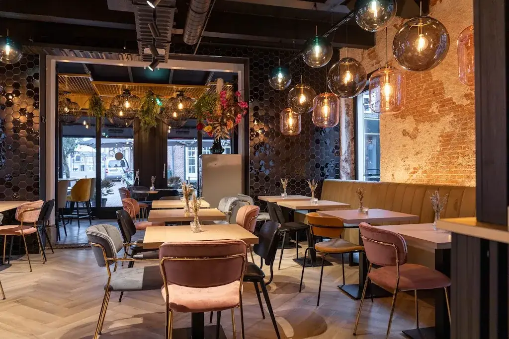 Grand Café de Waegh ristorante a Dokkum