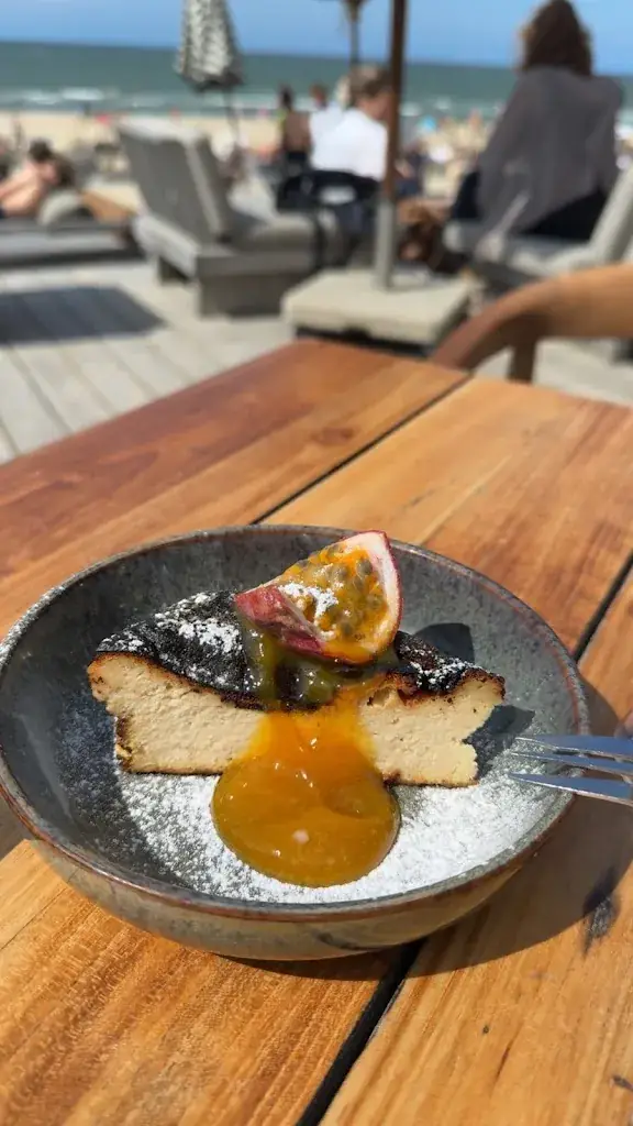 Eyad Fallatah_Strand restaurant Republiek Bloemendaal_Overveen_review