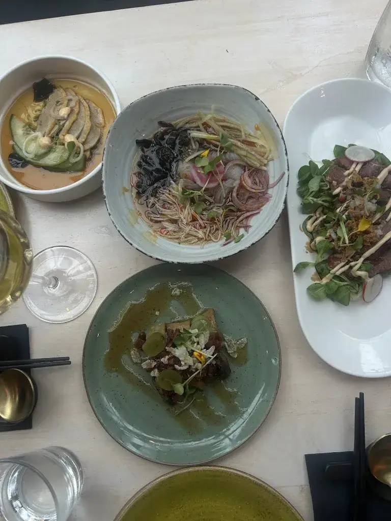 Ema_UMAMI by Han Den Haag_Haag_review