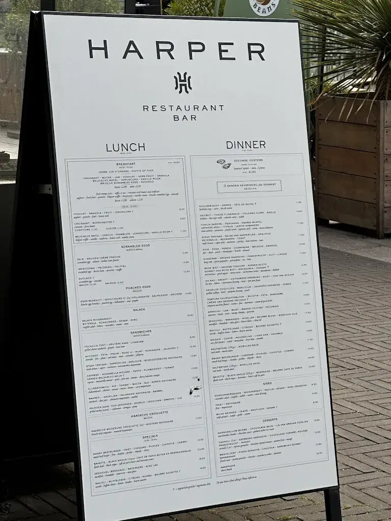 Menu_Restaurant Harper_Haag_image_2