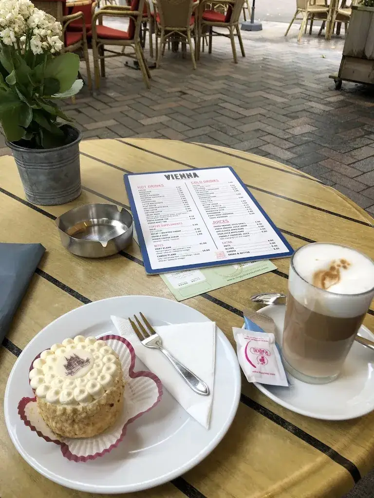 Menu_Vienna Konditorei_Haag_immagine_9