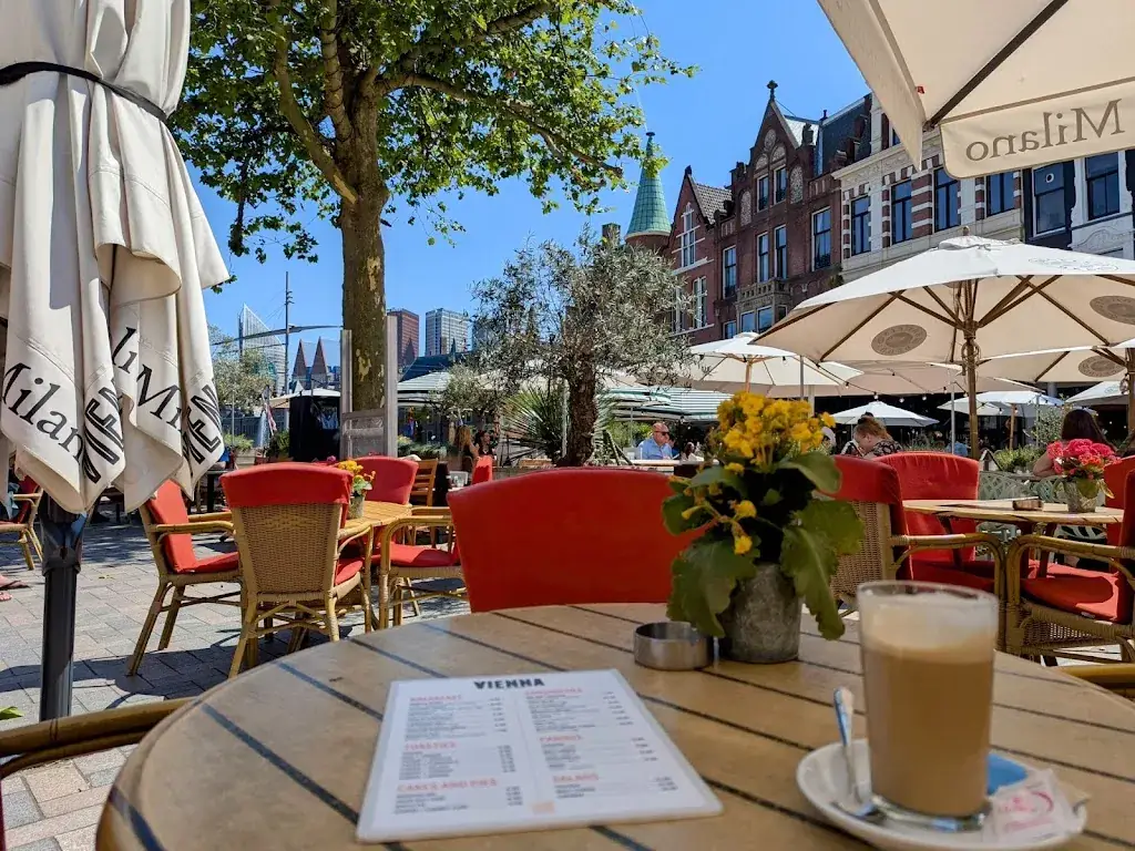 Vienna Konditorei restaurant in Haag