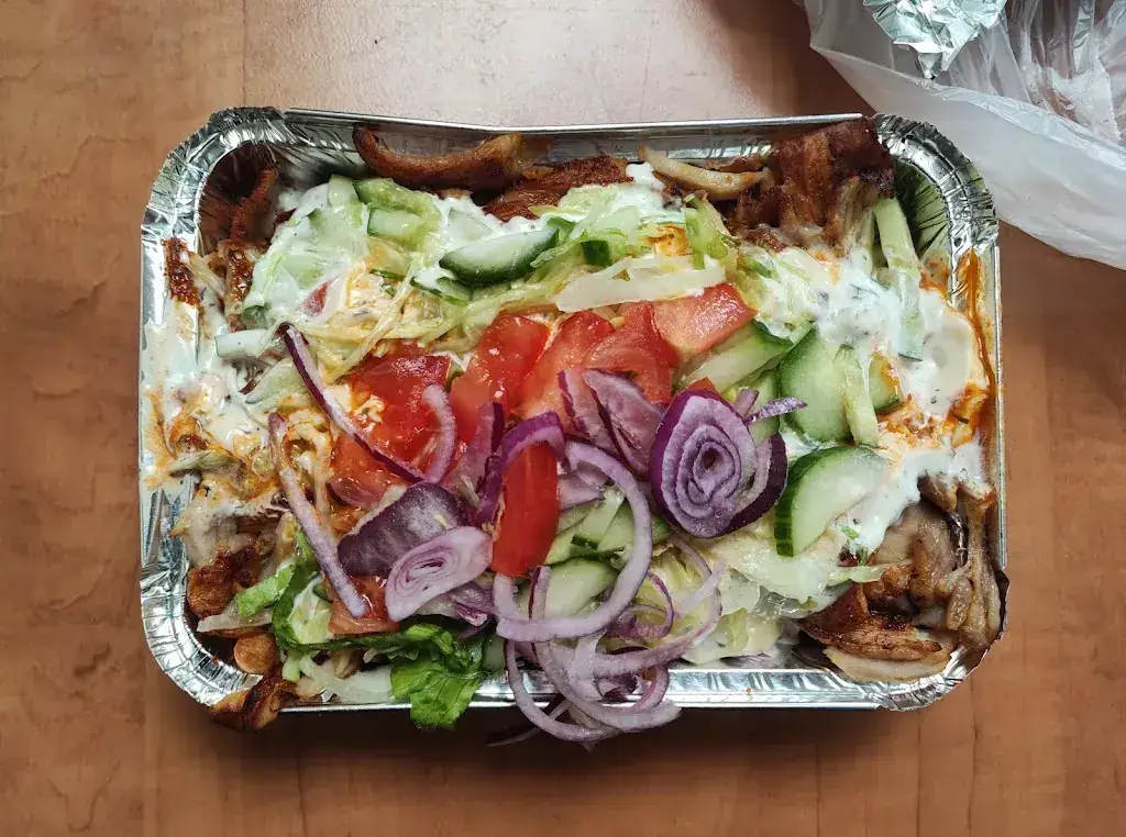 Eugen-Valentin Ivan_Bakkerij Oranje Bleiswijk. Turks afhaalrestaurant._Bleiswijk_reseña