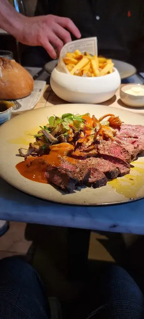 Lorraine Fuller_Proto - Restaurant_Rijn_review