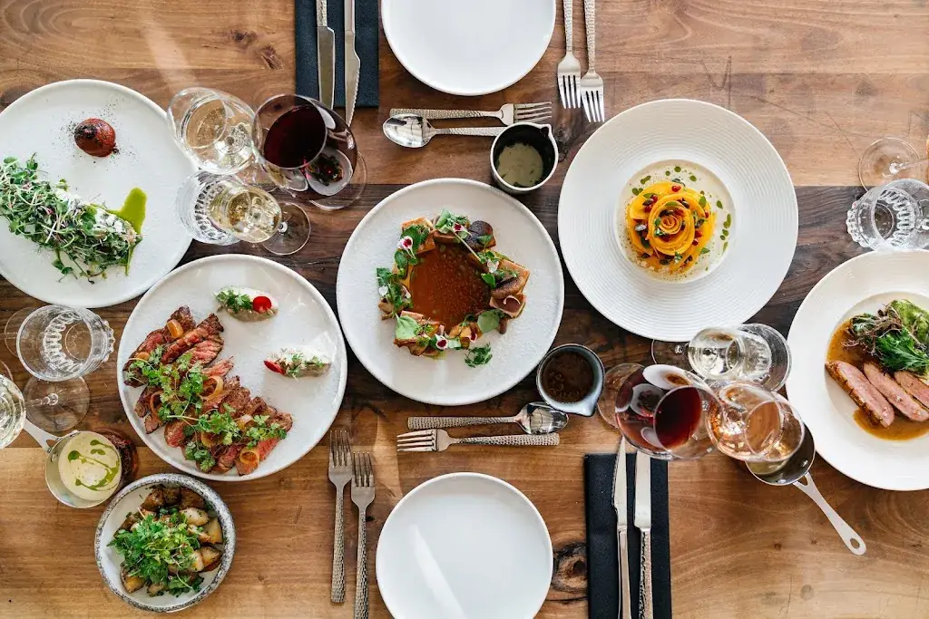 Proto - Restaurant_Rijn_slider_image_3