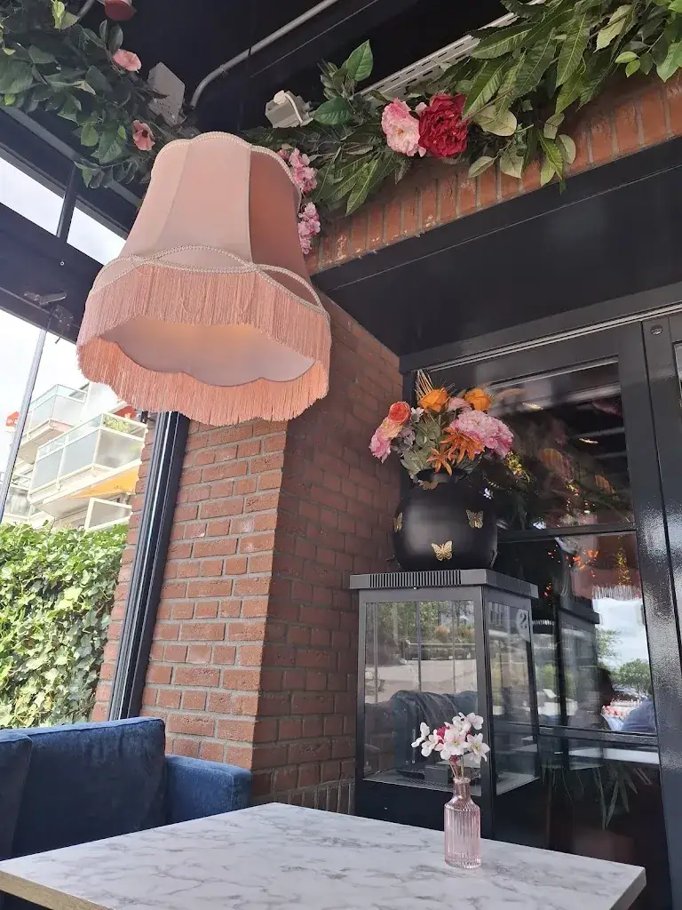 Anna Ferrara_Boris Alblasserdam_Alblasserdam_review