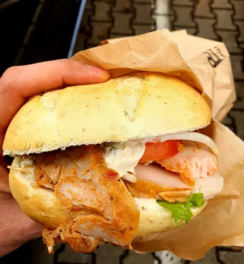 Hamid Naghibi_Boerske Alblasserdam_Alblasserdam_review