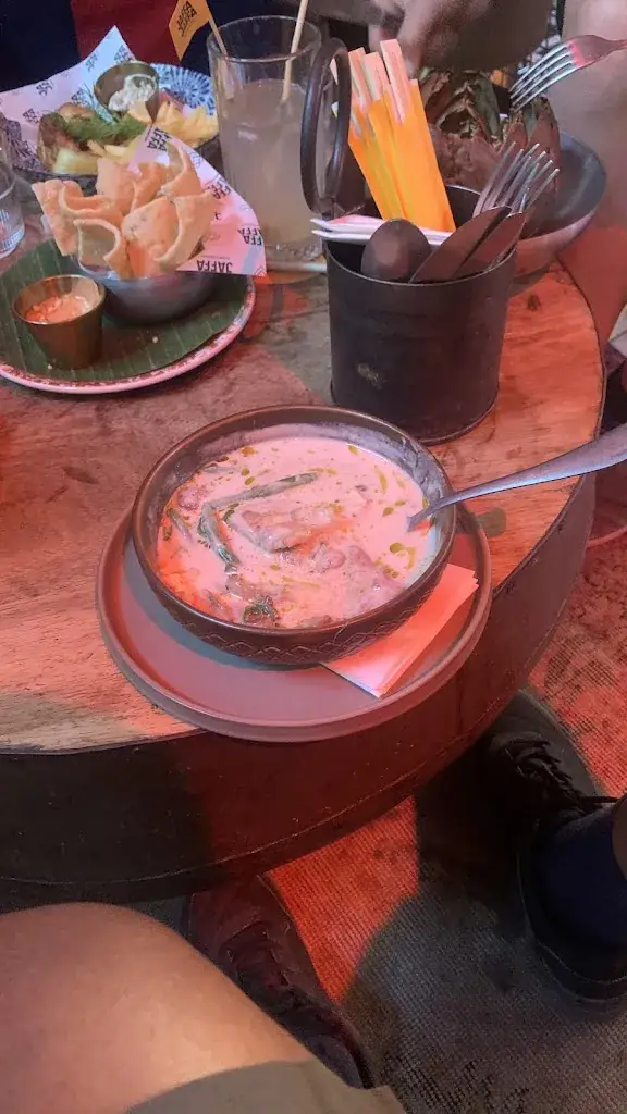 Francis Mkilema_JaffaJaffa - Stunning Streetfood_Zwolle_review