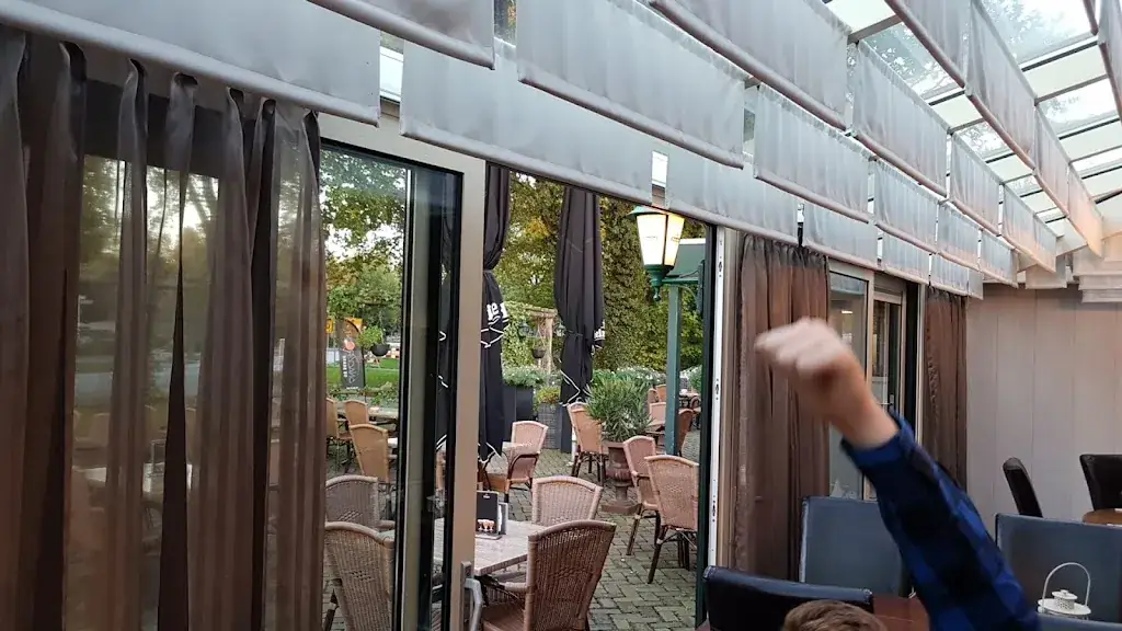 Restaurant & Snackpoint De Serre restaurant in Emmen