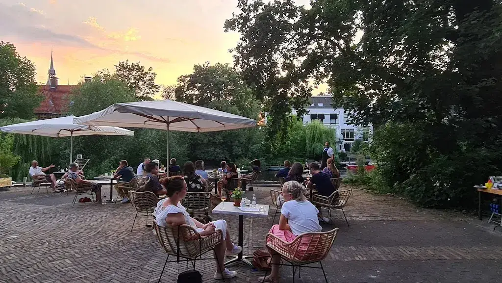 Het Weeshuys eten en drinken_Zwolle_slider_image_1