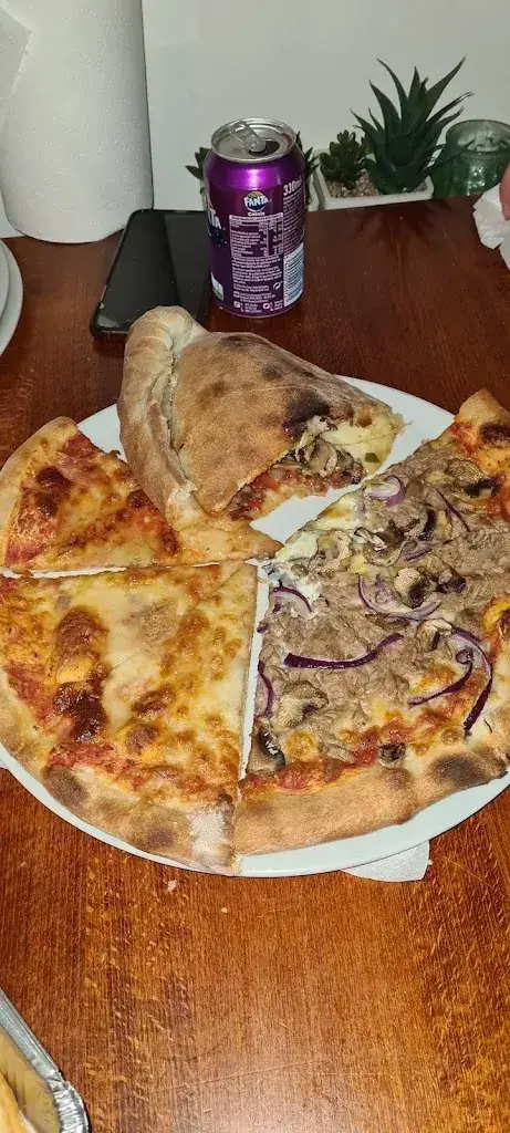 Shoarma & Pizzeria Venezia_Hardinxveld-Giessendam_slider_image_2