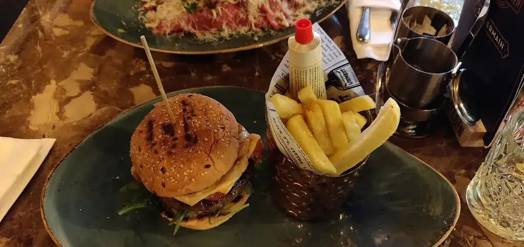 Menu_Grandcafé Burgerzaken_Ridderkerk_image_9