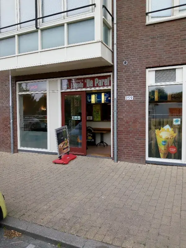 Eetcafé "De Parel" restaurant in Ridderkerk