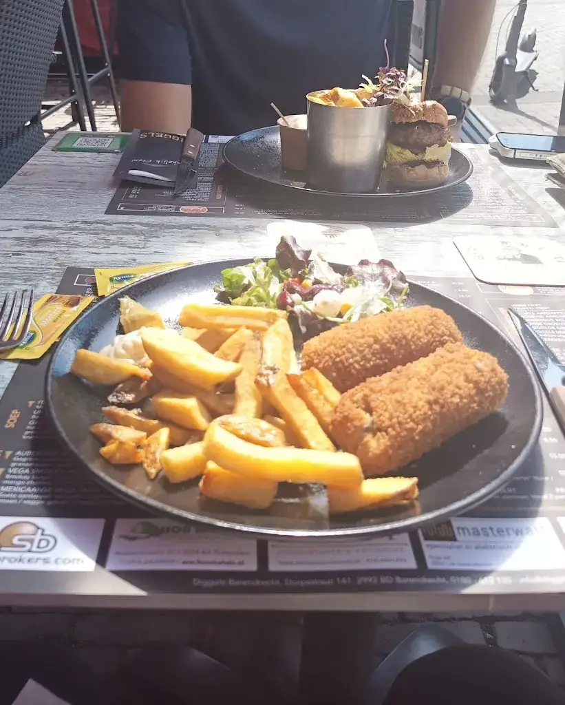 Francesca Cowie_Diggels Barendrecht_Barendrecht_review