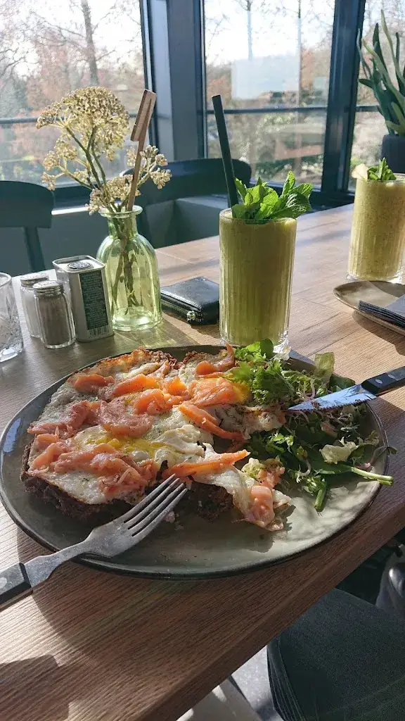 Hugo van der Heide_Lunchroom Echt_Barendrecht_review