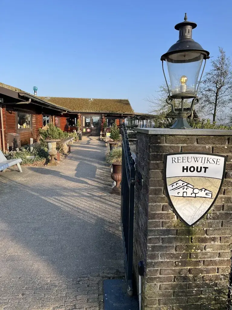 Anton de Zeeuw_Restaurant Paviljoen Reeuwijkse Hout_Reeuwijk_review