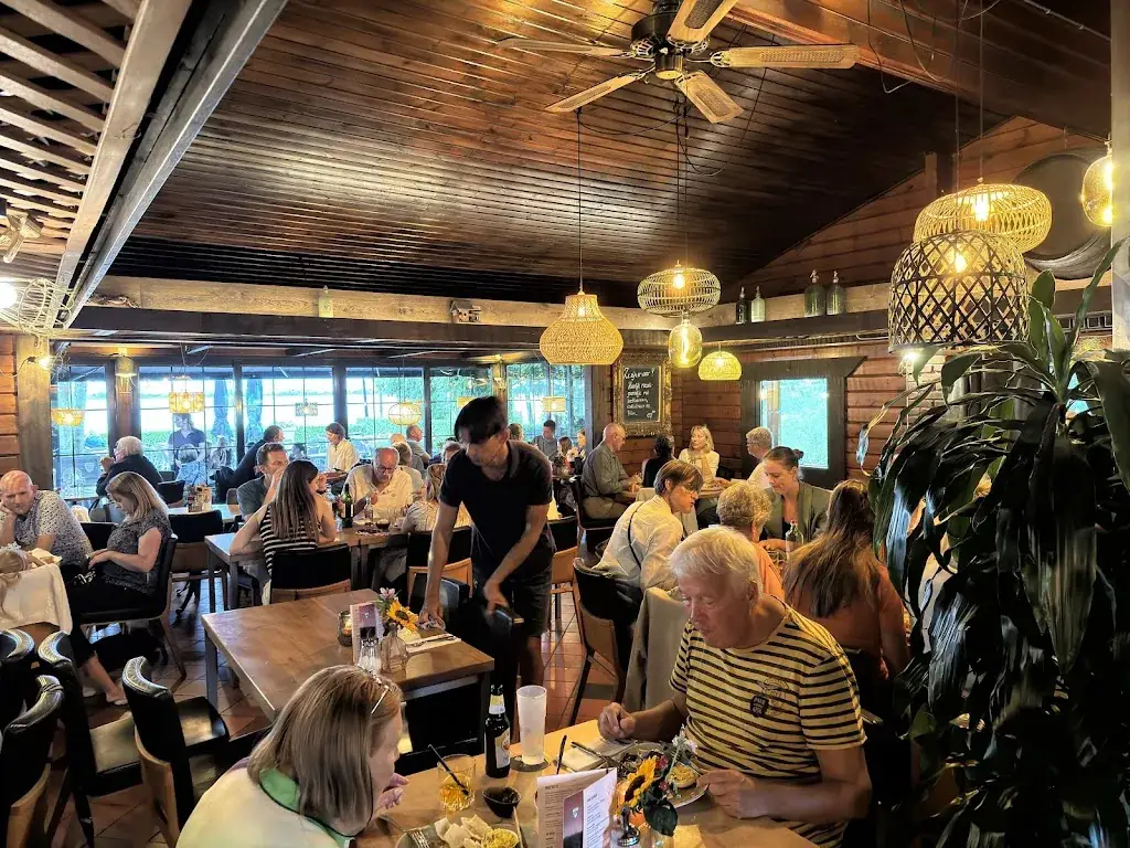 Restaurant Paviljoen Reeuwijkse Hout_Reeuwijk_slider_image_3