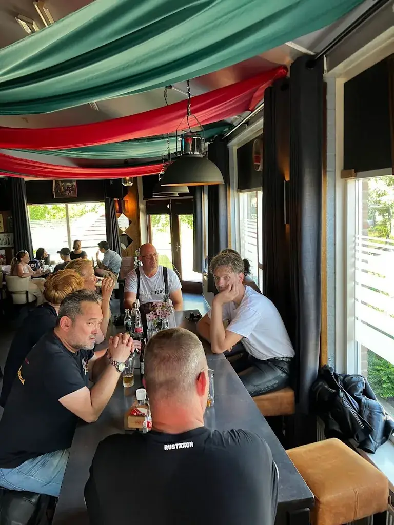 Bauke Span_Café Custwijc_Driebruggen_reseña