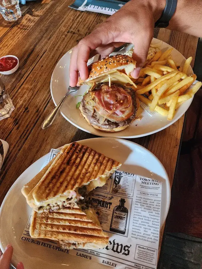 Katelyn Pennington_De Waag_Delft_review