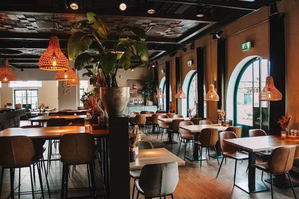 Grand Café Roos eten & drinken restaurant in Boskoop