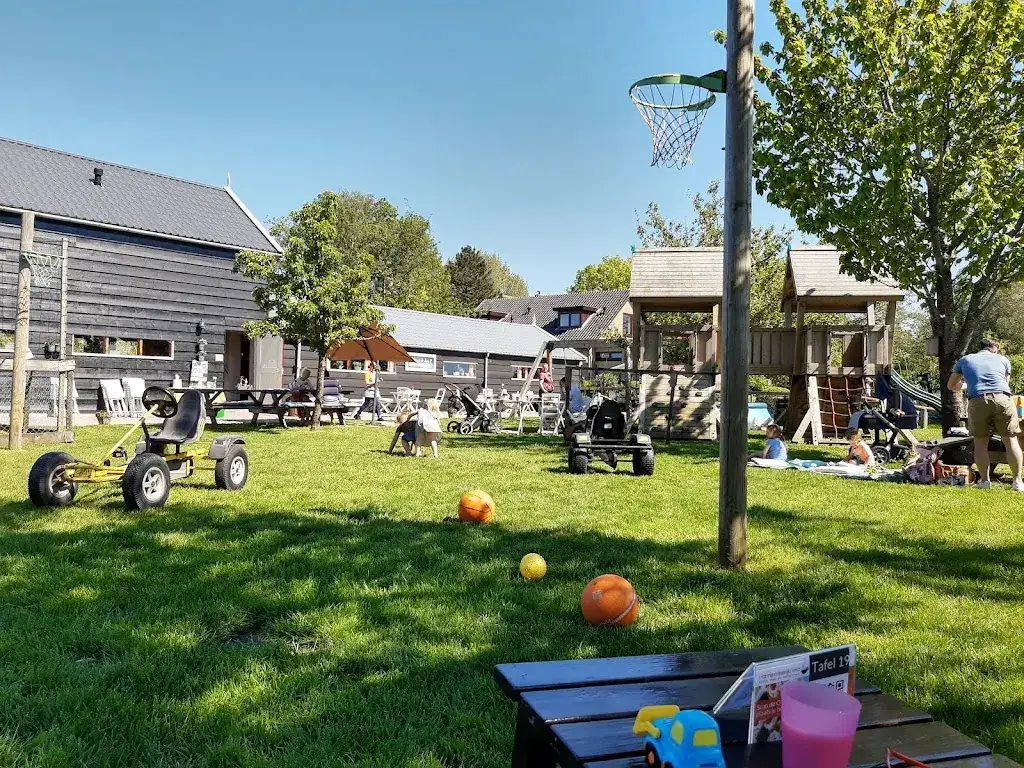 Theetuin HannesHeerlijkHeid_Giessenburg_slider_image_3