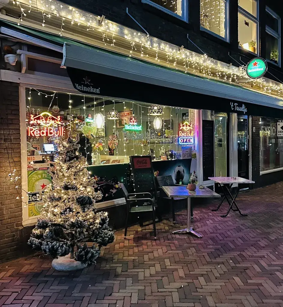 Eetcafé 'T Tesseltje restaurant in Haag