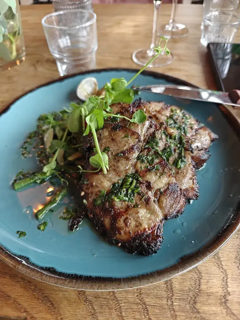 ONY Sarpong_Strandpaviljoen De Kwartel_Haag_review