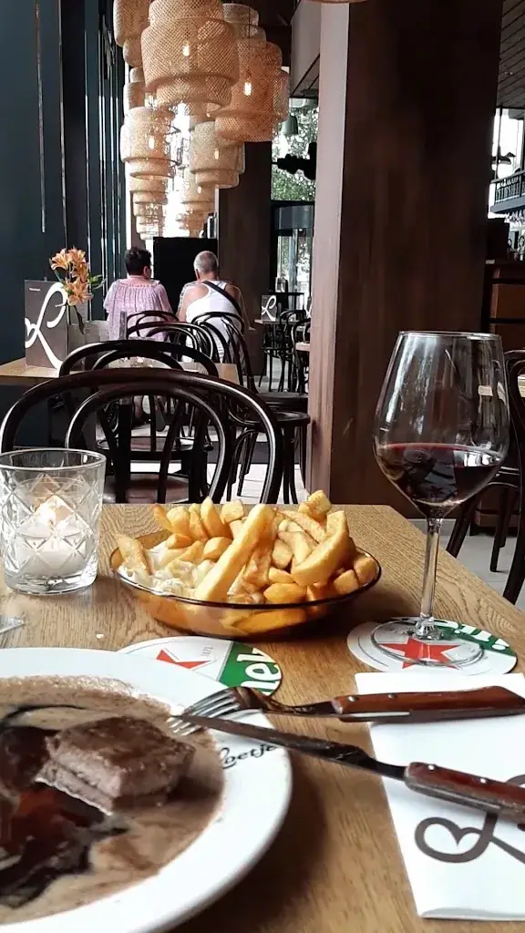 Loetje Rotterdam Kop van Zuid_Rotterdam_slider_image_2