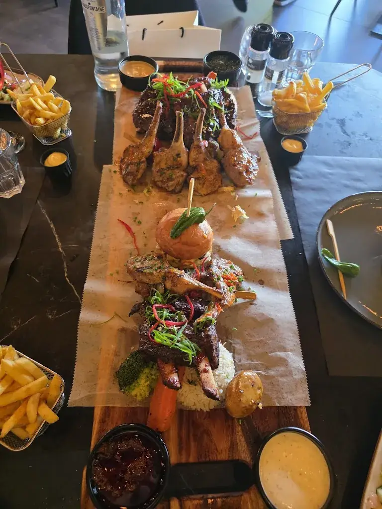 Atef Hashmi_Restaurant MEQAN_IJssel_Bewertung