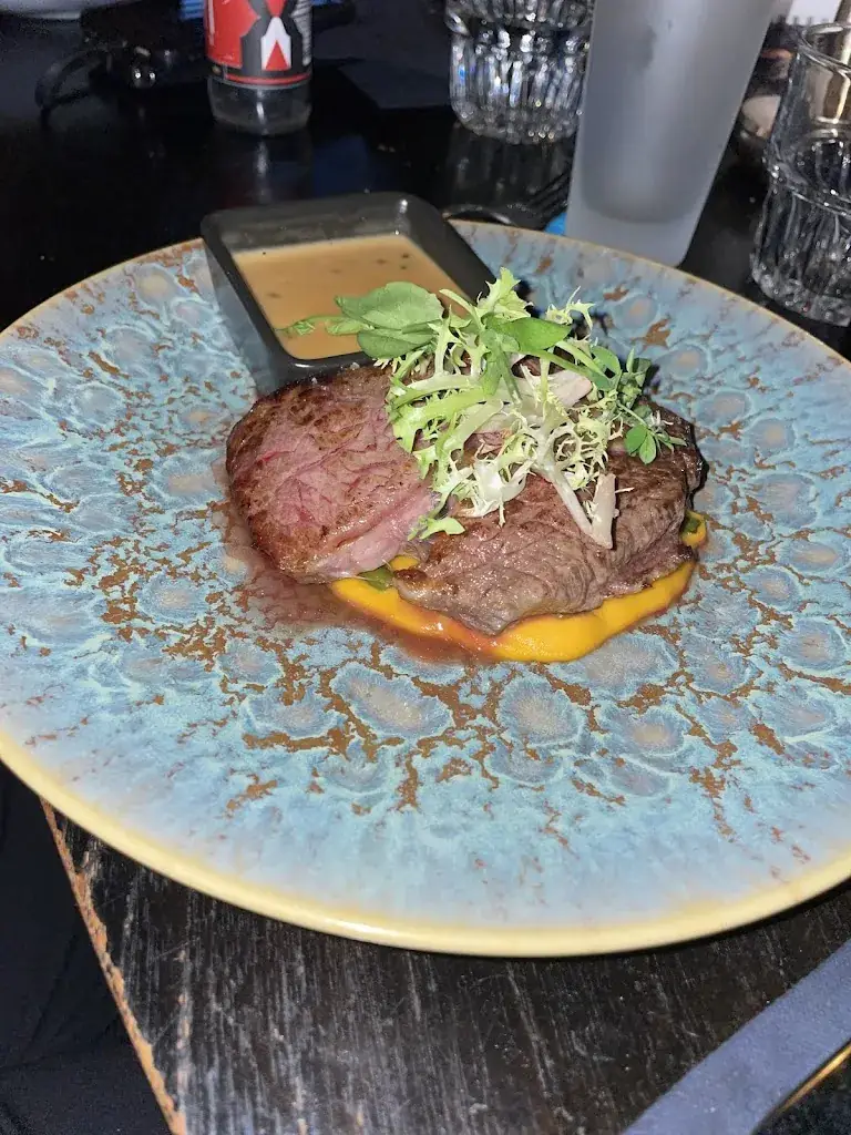 F4Bergen_Restaurant-Wijnbar De Bank_IJssel_Bewertung