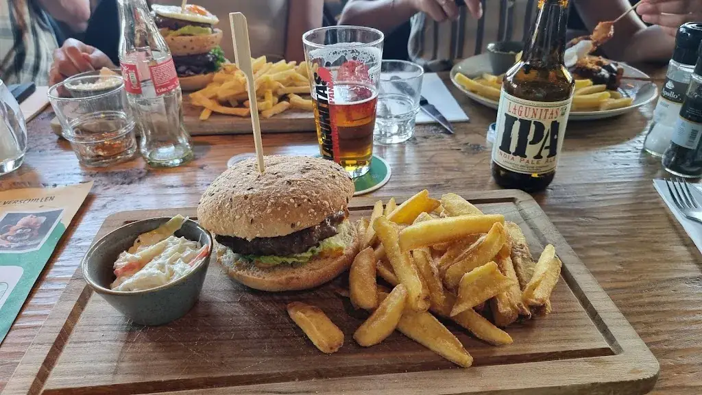 Davide Pupazzetto_Restaurant De Beren Capelle aan den IJssel_IJssel_review