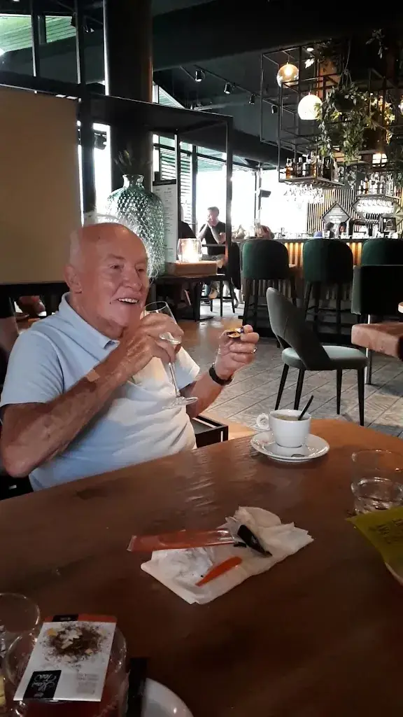 Restaurant De Beren Capelle aan den IJssel_IJssel_slider_image_2