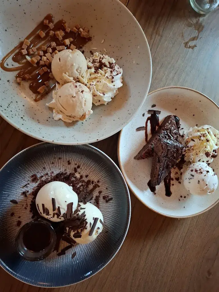 Erica Lokhorst_Brasserie Om de Dobben_Burgum_review