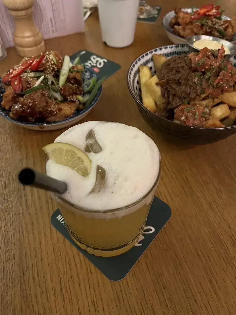 Mey Bodniza_Het Magazijn_Dordrecht_review