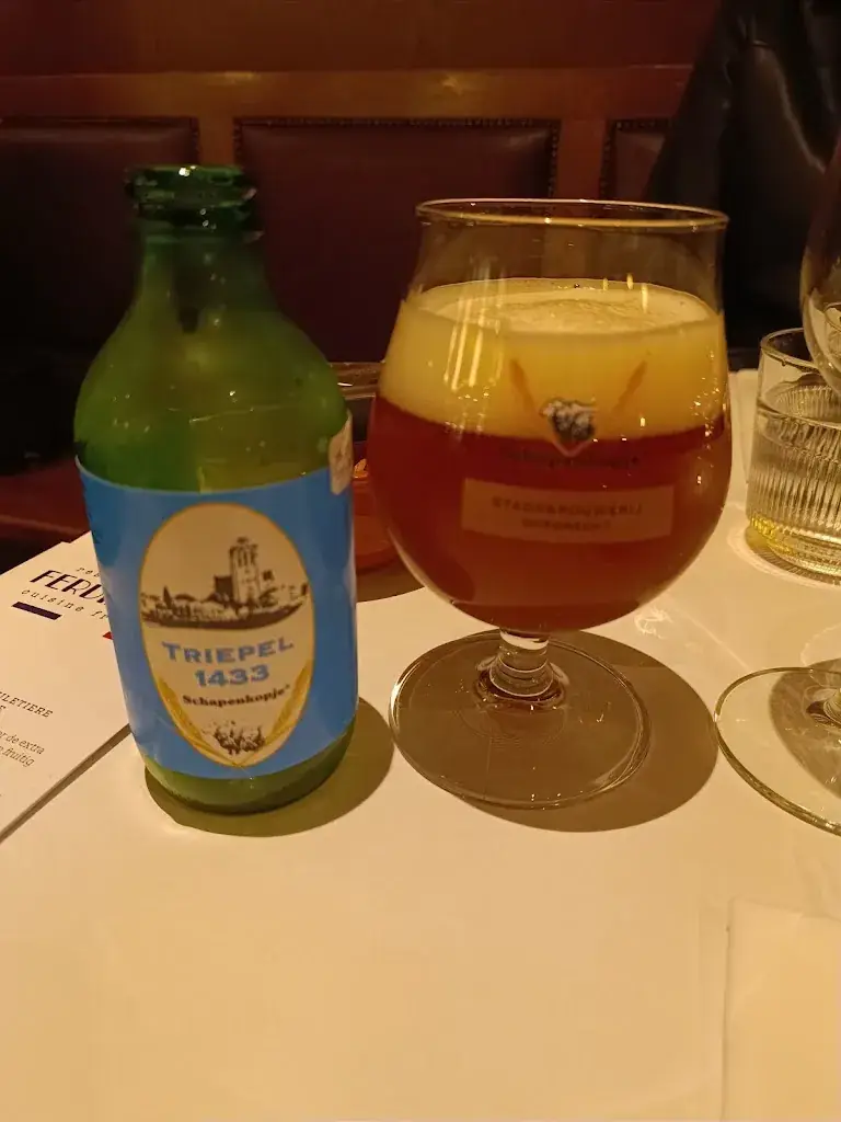 Alexander Jansen_FERDINANDS_Dordrecht_recensione