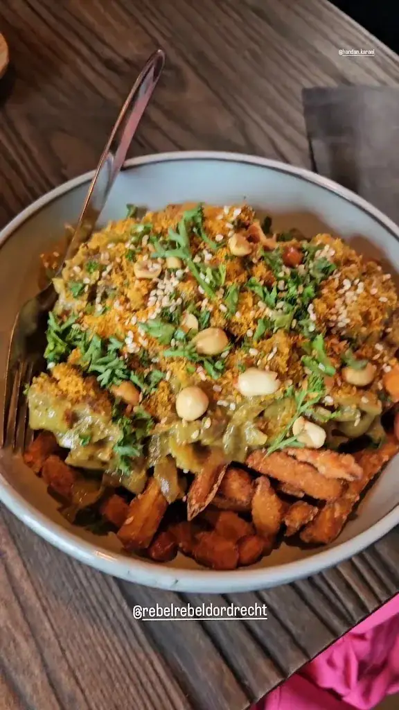 Rebel Rebel_Dordrecht_slider_image_2