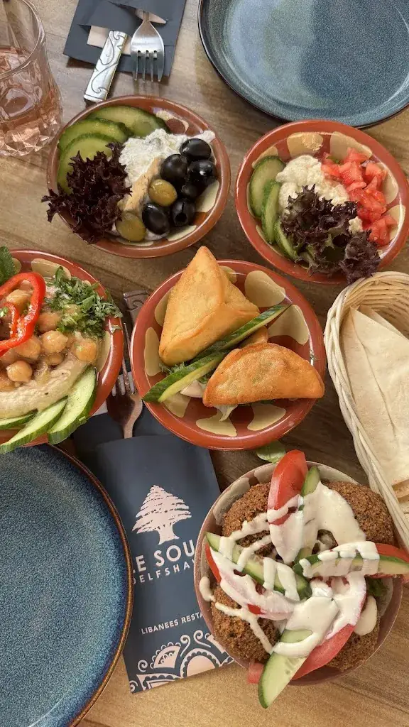 Georgia Armeni_Le Souq Delfshaven_Rotterdam_review