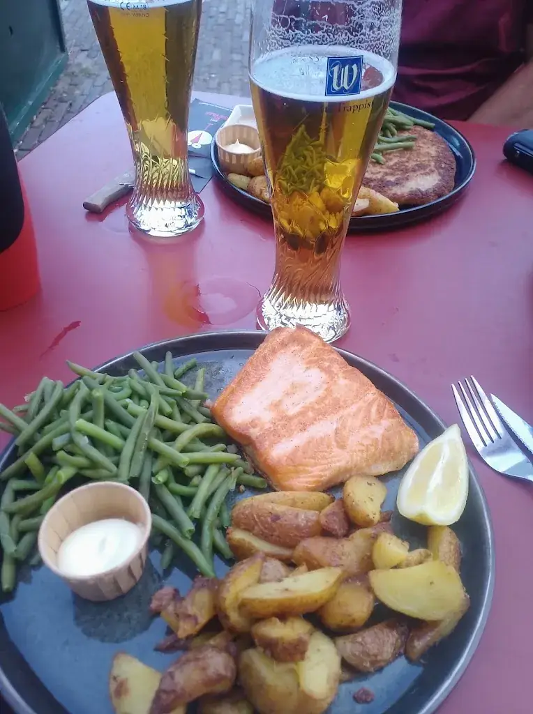 matt gee_Café De Ooievaar_Rotterdam_review