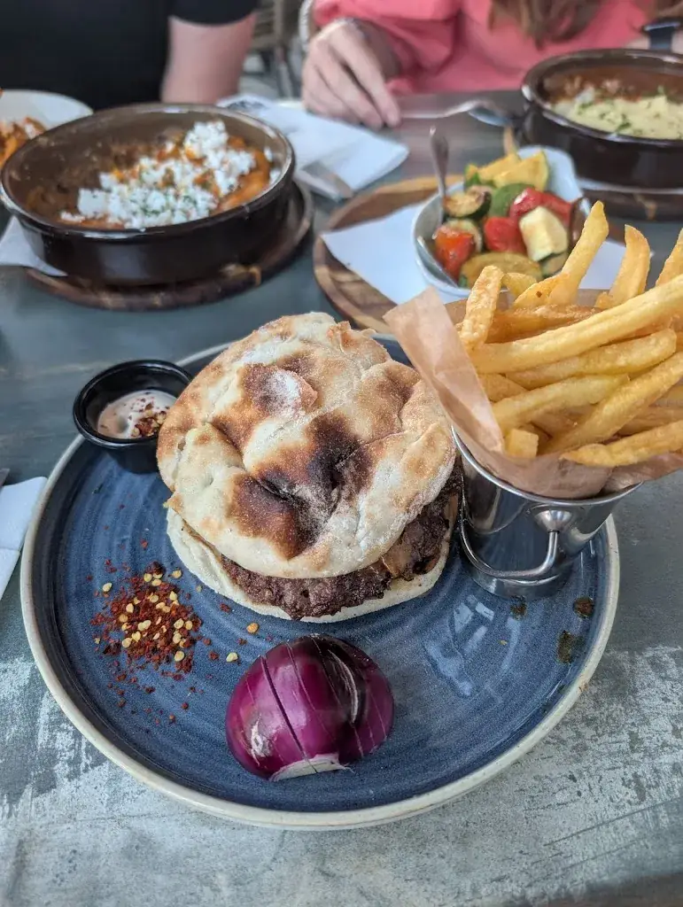 Hyun Ally_Balkan Deli Rotterdam_Rotterdam_reseña