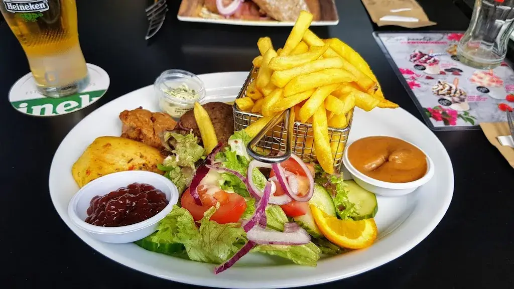 Menu_Restaria 't Luifeltje_Burgum_image_3