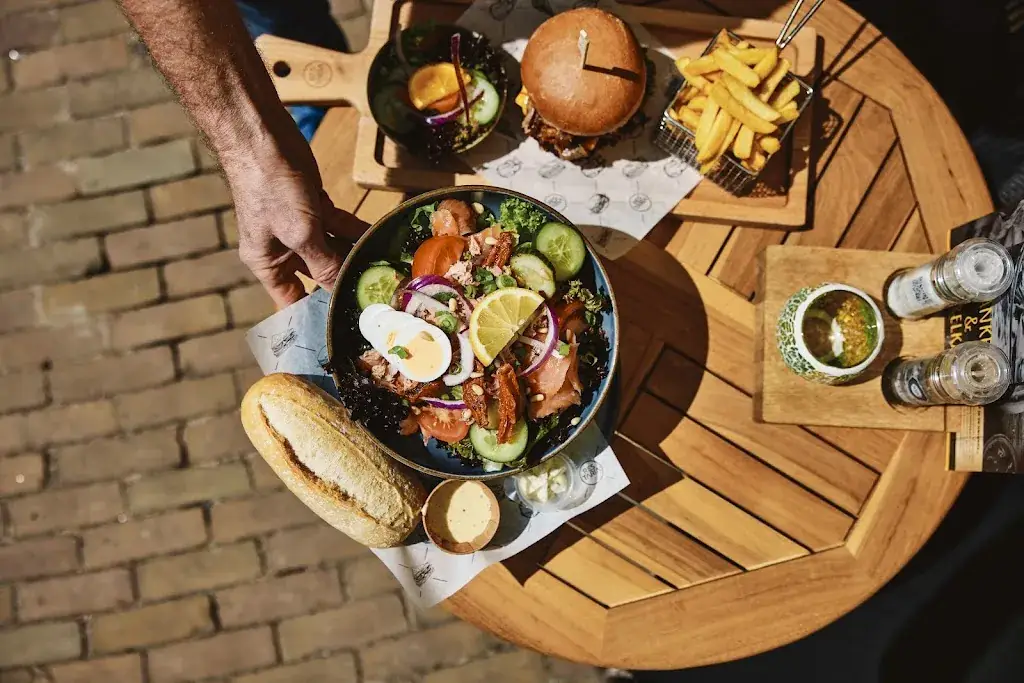 Restaria 't Luifeltje_Burgum_slider_image_2